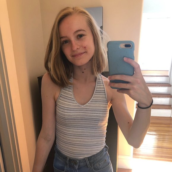 Meet your Posher, Rachel - Picture 1 of 1